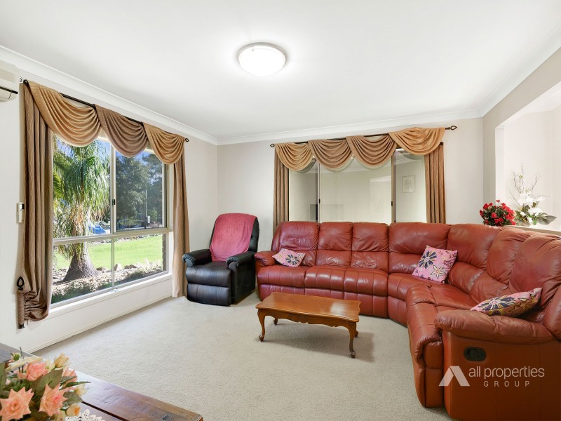 14-16 Thylungra Rd, Park Ridge South QLD 4125