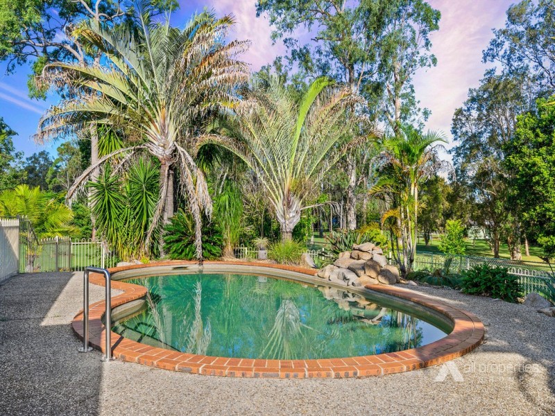 14-16 Thylungra Rd, Park Ridge South QLD 4125