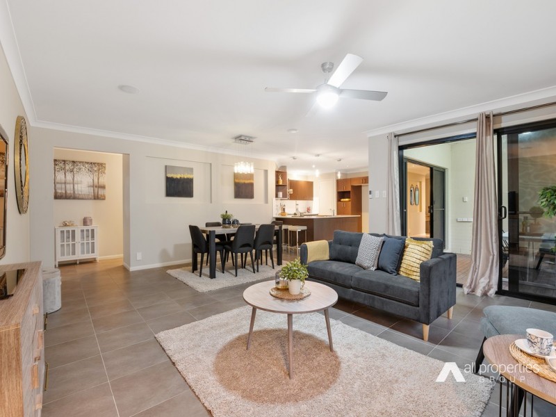 12-14 Goldfinch Court, Greenbank QLD 4124