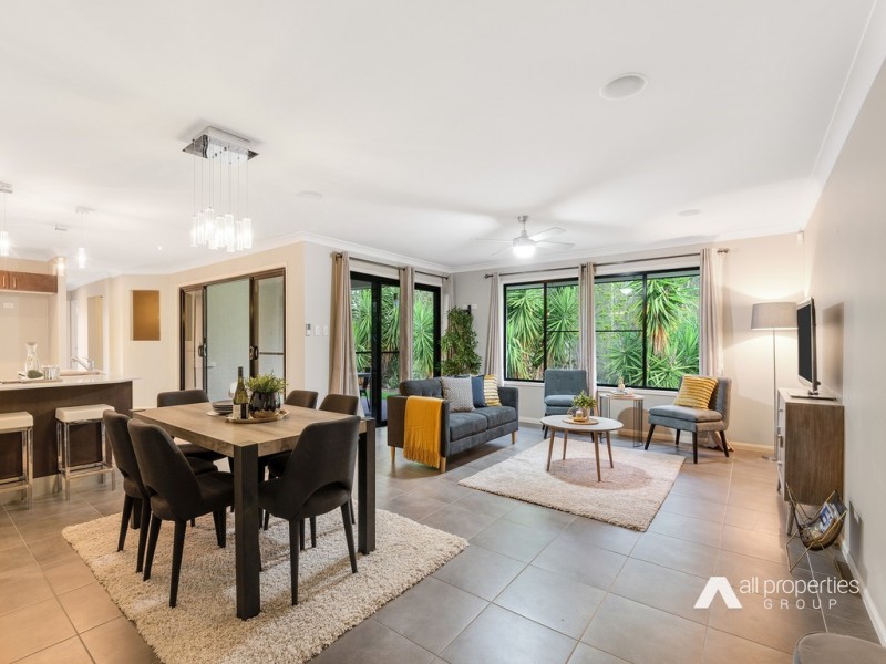 12-14 Goldfinch Court, Greenbank QLD 4124