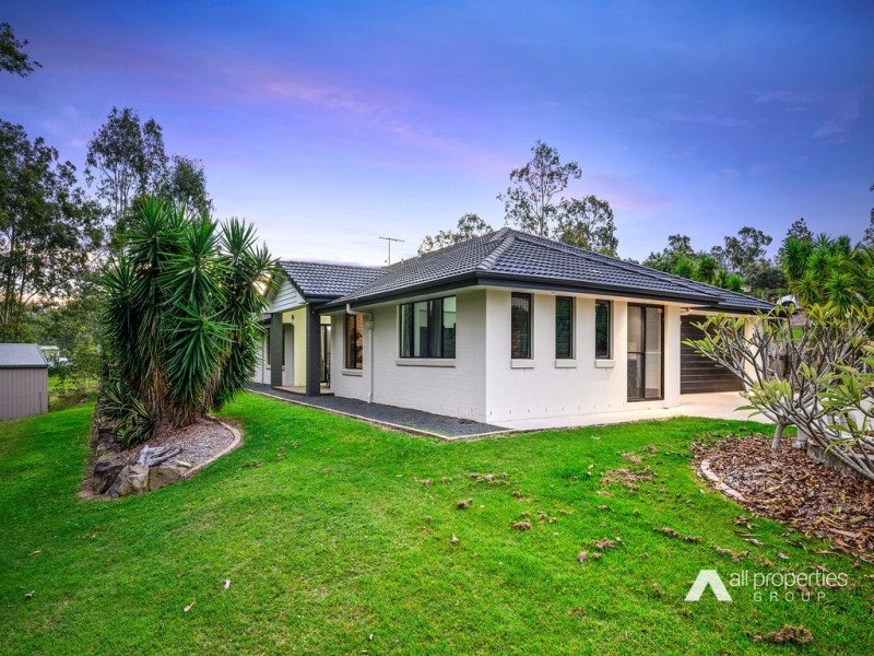 12-14 Goldfinch Court, Greenbank QLD 4124