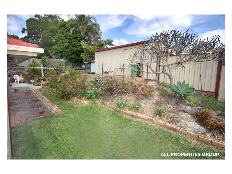 37 Parkroyal Crescent, Regents Park QLD 4118