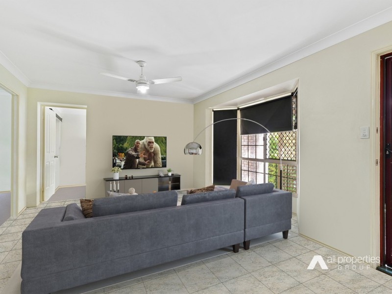 16 Foxdale Court, Waterford West QLD 4133