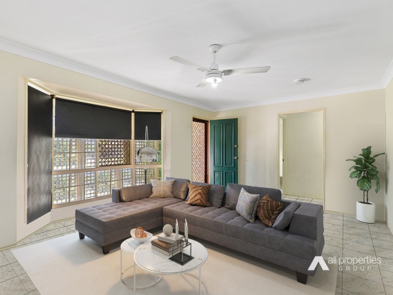 16 Foxdale Court, Waterford West QLD 4133