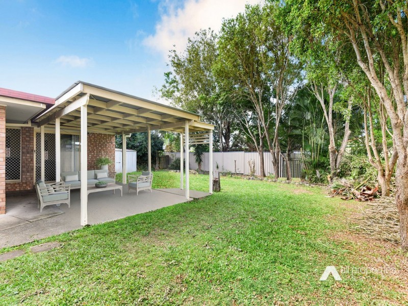 16 Foxdale Court, Waterford West QLD 4133
