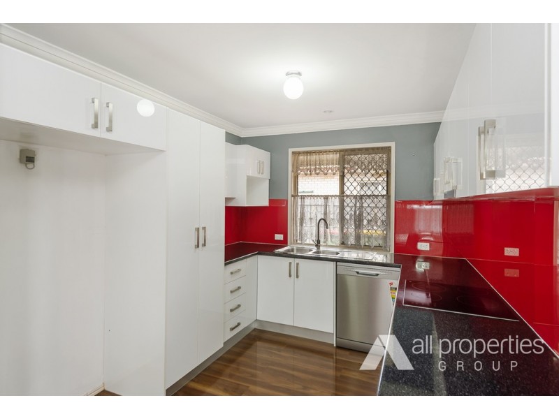 98 REGENCY DRIVE, Regents Park QLD 4118