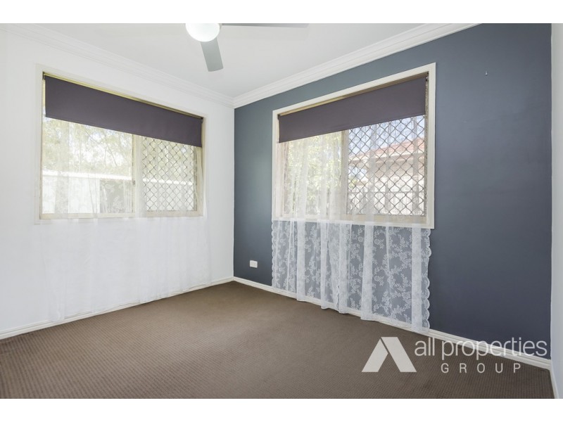 98 REGENCY DRIVE, Regents Park QLD 4118