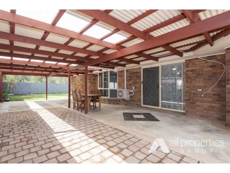 98 REGENCY DRIVE, Regents Park QLD 4118