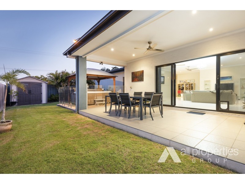 10 THAMES DRIVE, Regents Park QLD 4118