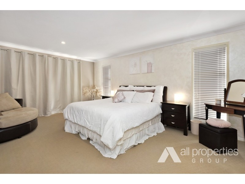 5 Kondalilla Close, Parkinson QLD 4115