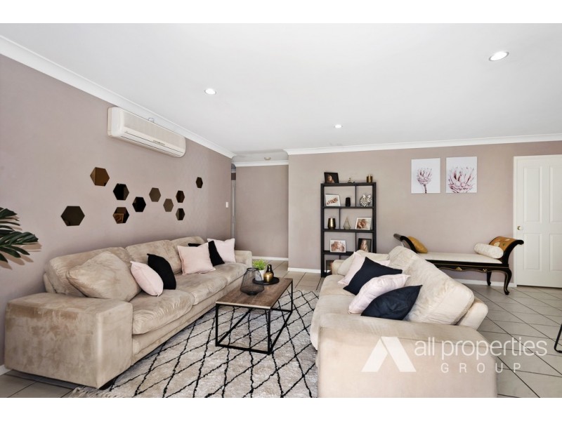 5 Kondalilla Close, Parkinson QLD 4115