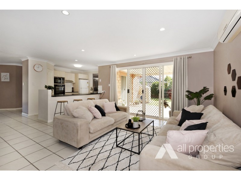 5 Kondalilla Close, Parkinson QLD 4115