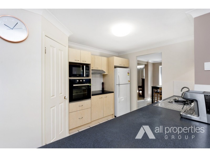 5 Kondalilla Close, Parkinson QLD 4115