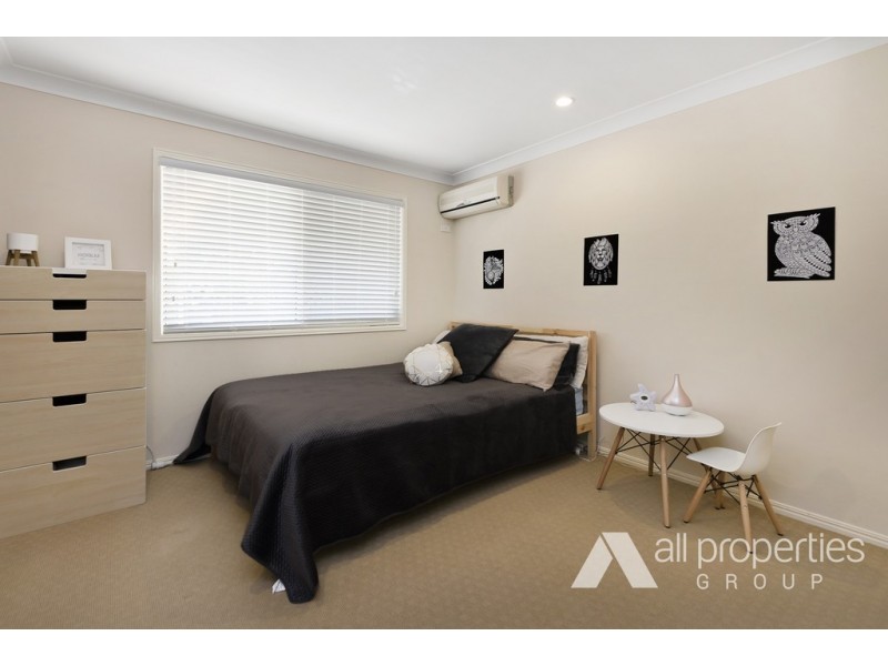 5 Kondalilla Close, Parkinson QLD 4115