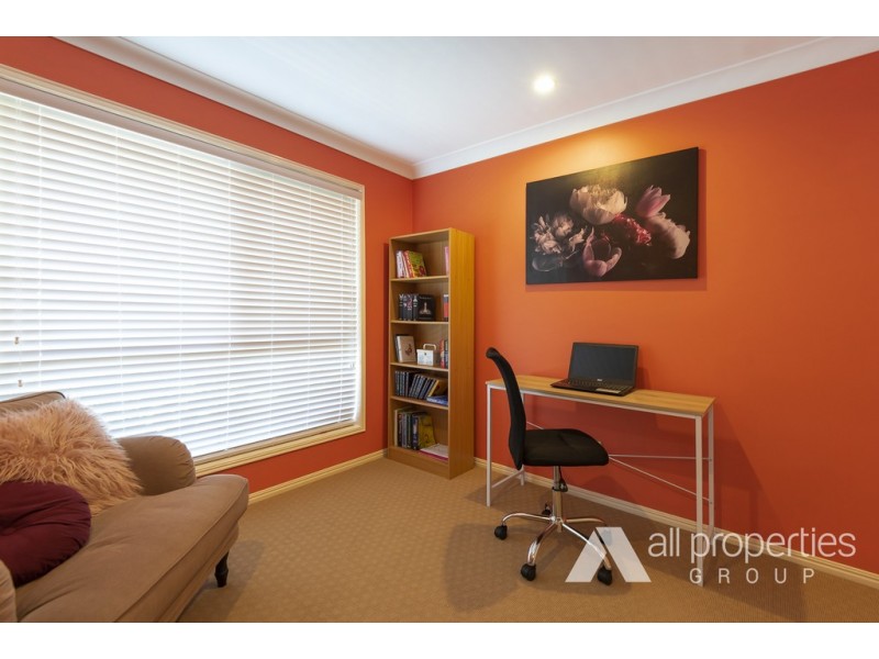 5 Kondalilla Close, Parkinson QLD 4115