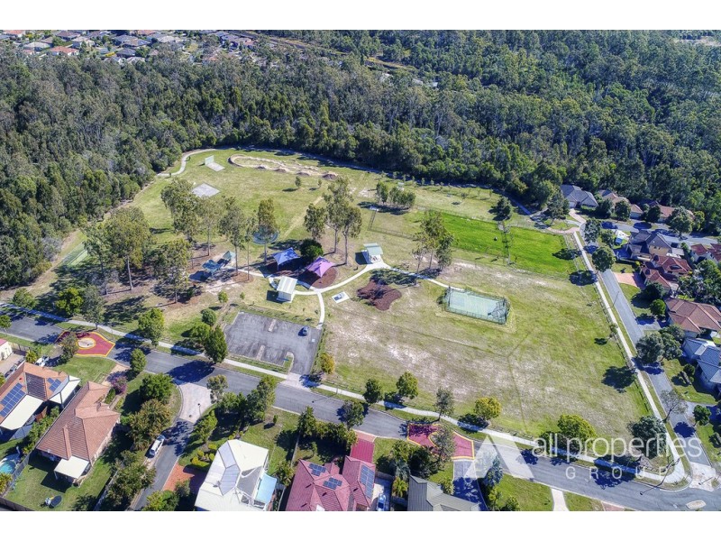 5 Kondalilla Close, Parkinson QLD 4115
