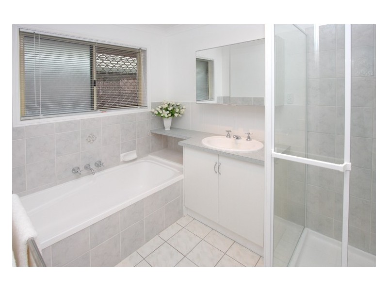 56 Lakeside Crescent, Forest Lake QLD 4078