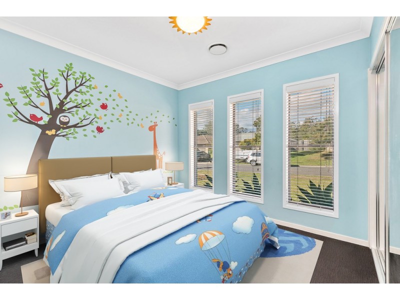 12 Tanglin St, Crestmead QLD 4132