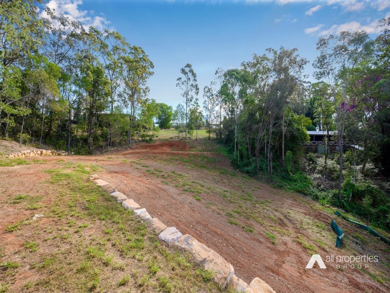 25a Tingi Ave, Tanah Merah QLD 4128