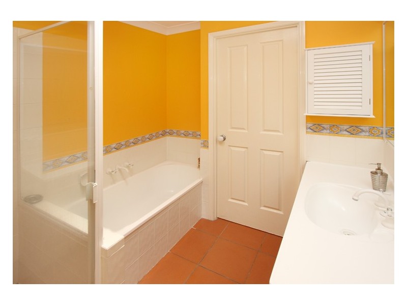 41 Macquarie Cct, Forest Lake QLD 4078