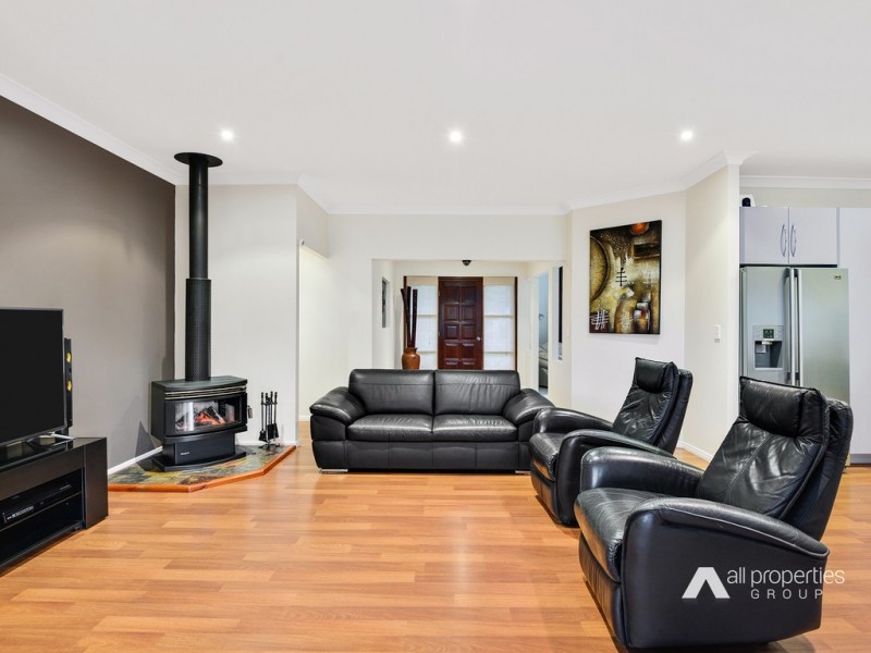 17-19 Grapple Close, New Beith QLD 4124