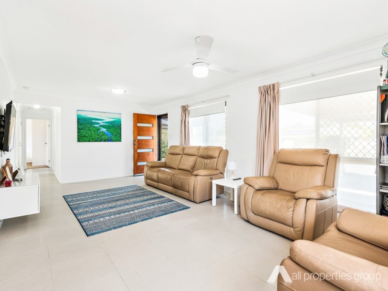 11 Cavillon St, Crestmead QLD 4132