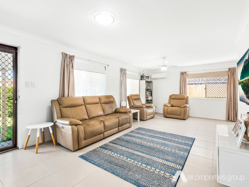 11 Cavillon St, Crestmead QLD 4132
