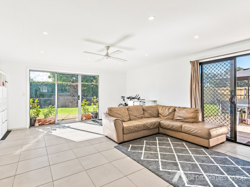 11 Cavillon St, Crestmead QLD 4132