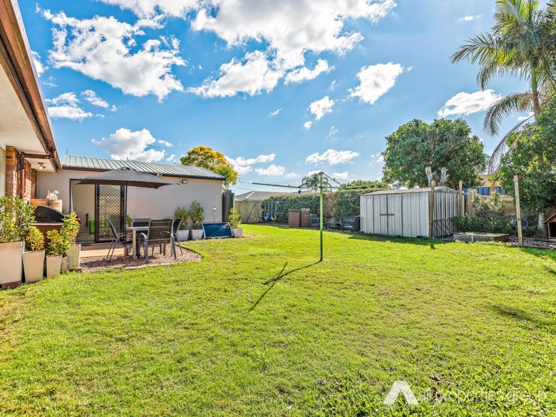 11 Cavillon St, Crestmead QLD 4132