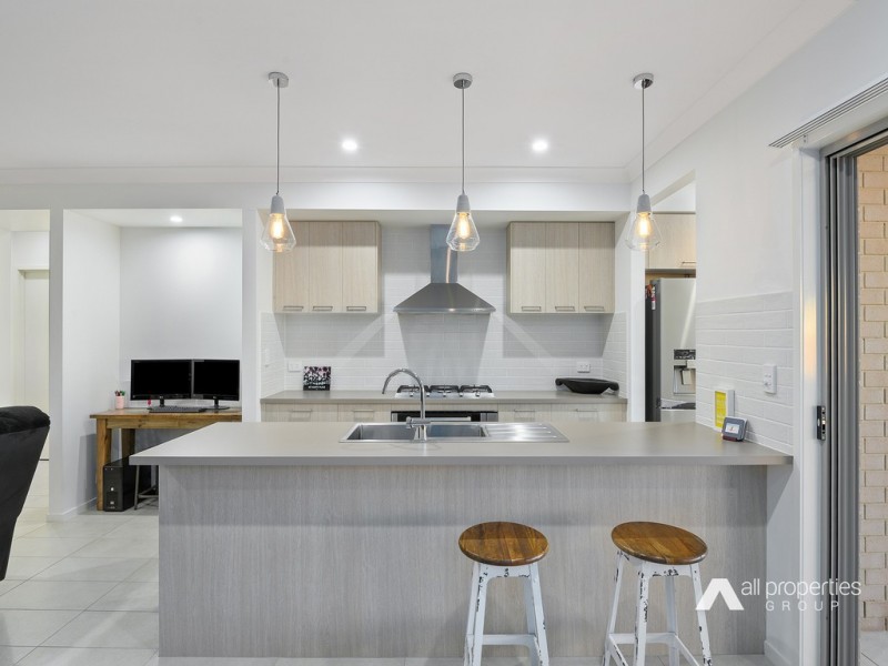 133 East Beaumont Rd, Park Ridge QLD 4125