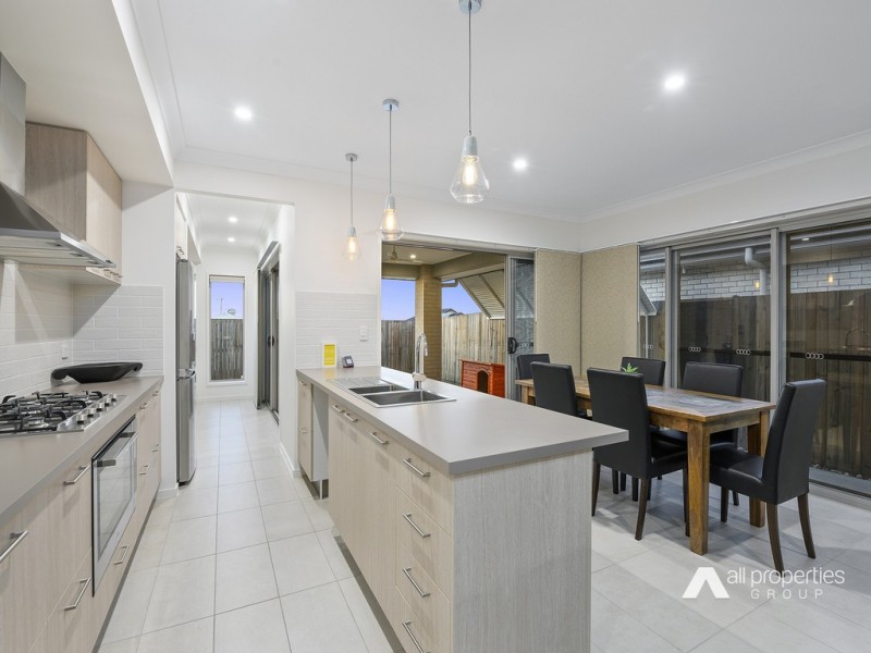 133 East Beaumont Rd, Park Ridge QLD 4125