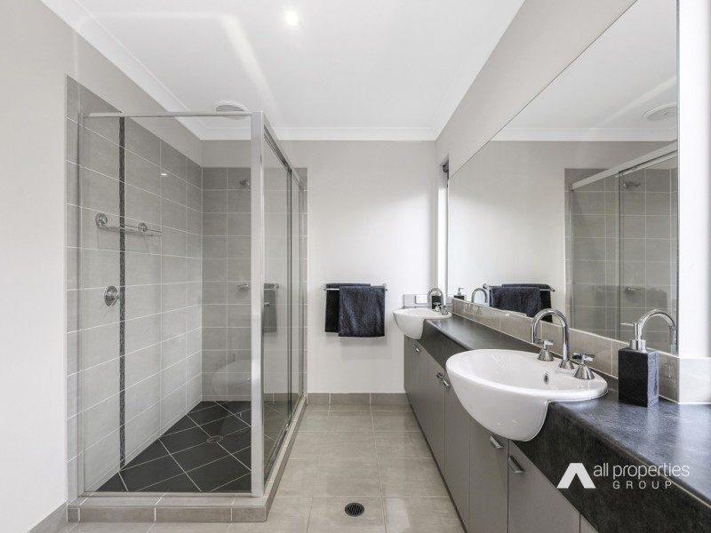 46 Burns Circuit, Augustine Heights QLD 4300