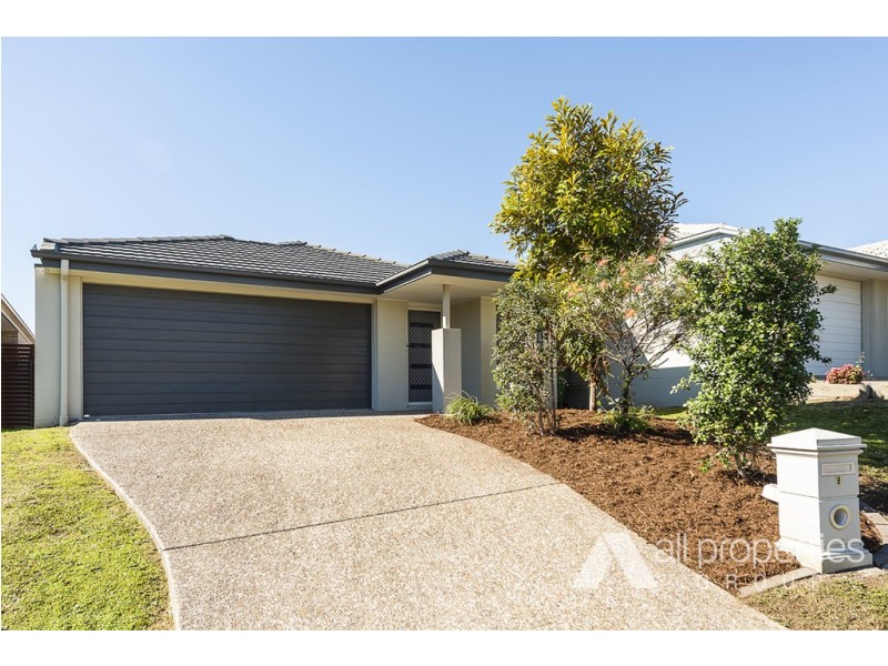 8 Tanzanite Ave, Logan Reserve QLD 4133