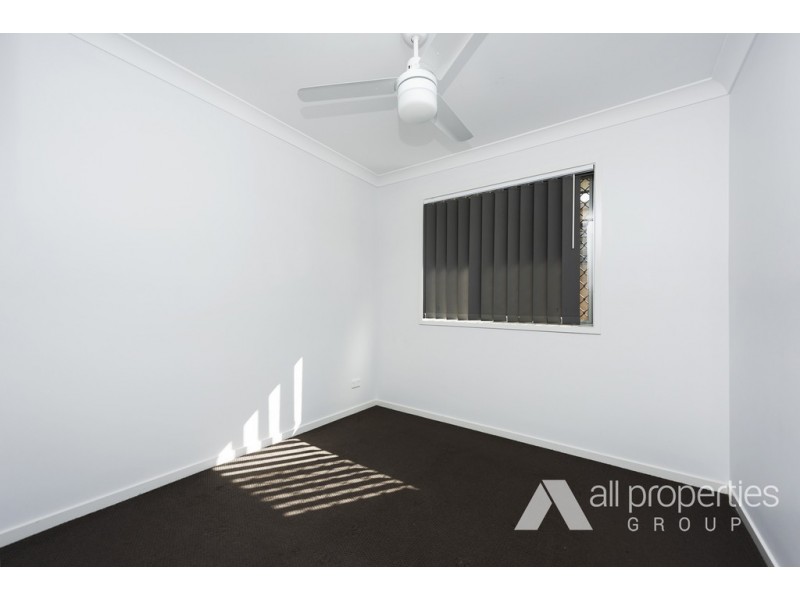 8 Tanzanite Ave, Logan Reserve QLD 4133