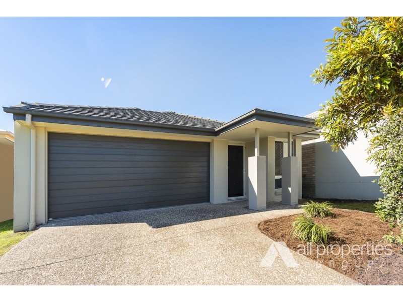 8 Tanzanite Ave, Logan Reserve QLD 4133