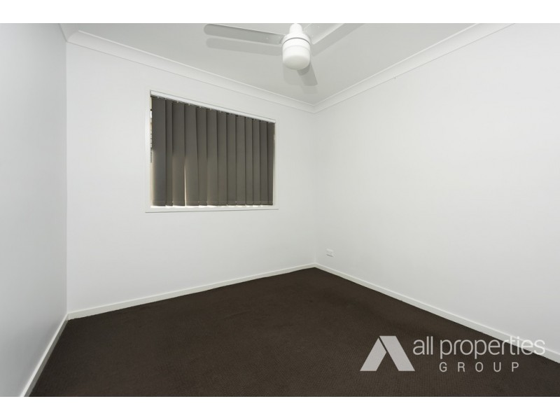 8 Tanzanite Ave, Logan Reserve QLD 4133