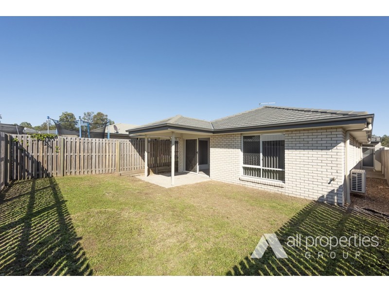 8 Tanzanite Ave, Logan Reserve QLD 4133