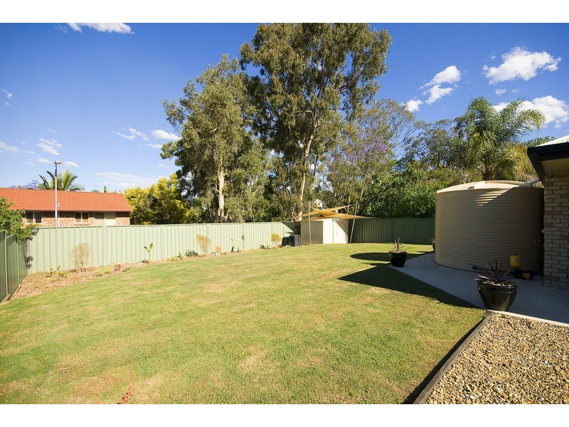 55 Conifer Street, Hillcrest QLD 4118