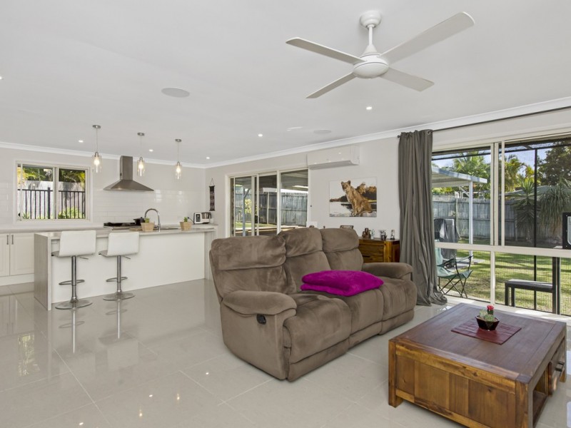 17 Haase Cres, Ormeau QLD 4208