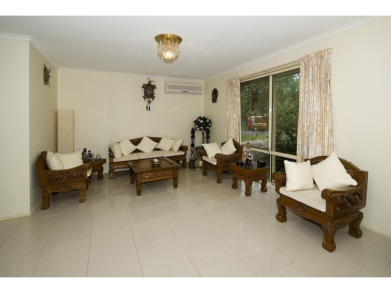 19 Murrumbidgee Street, Hillcrest QLD 4118