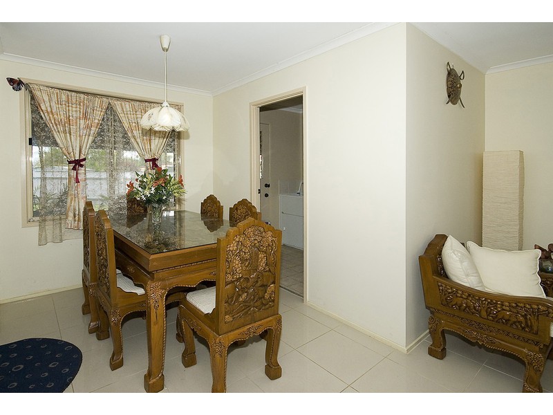 19 Murrumbidgee Street, Hillcrest QLD 4118