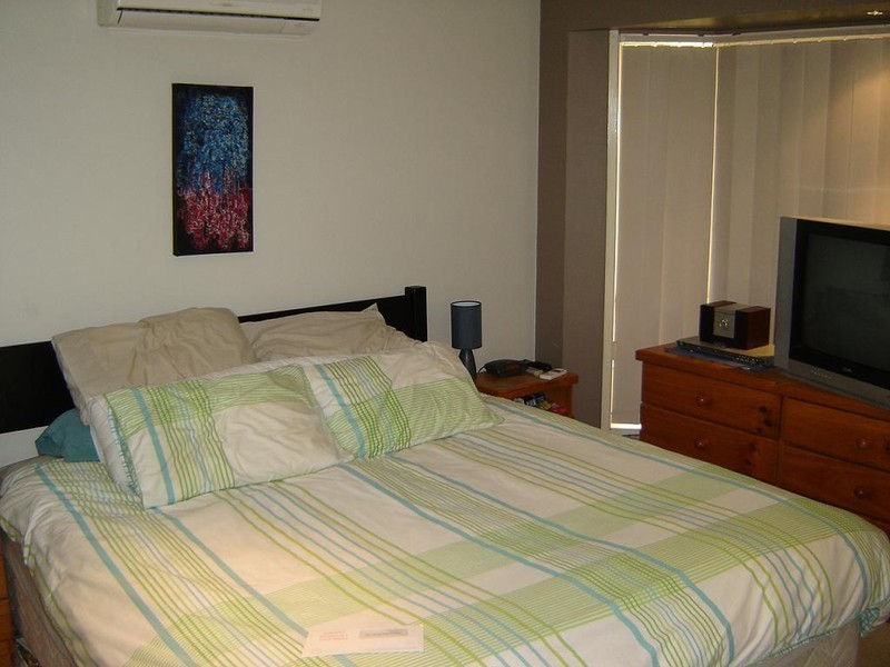 8 Diamantina Street, Hillcrest QLD 4118