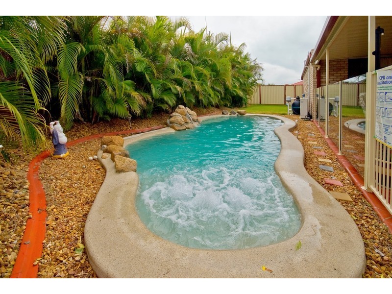 70 Dampier Cres, Drewvale QLD 4116
