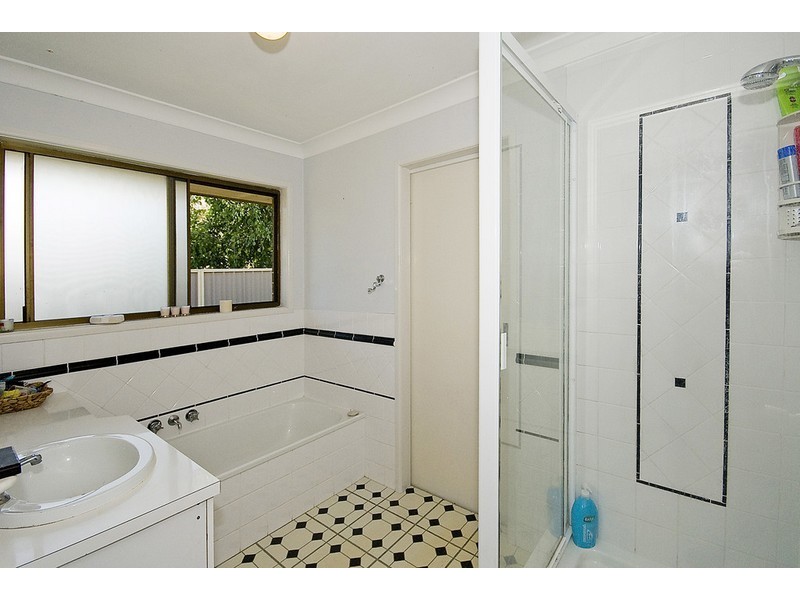 17 Erin Drive, Browns Plains QLD 4118