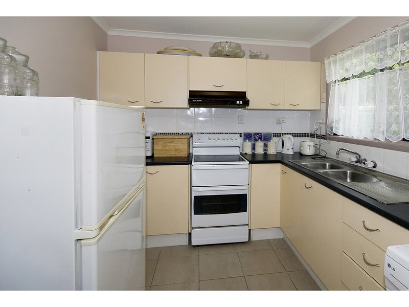 15 Nurdi St, Woodridge QLD 4114