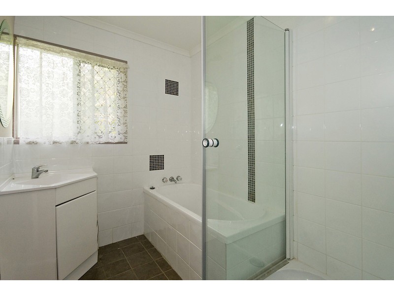 15 Nurdi St, Woodridge QLD 4114