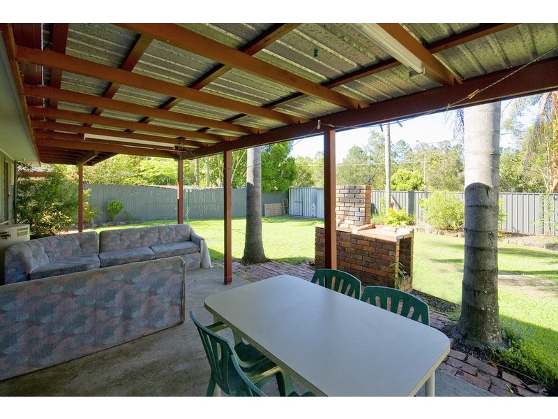 15 Melbury Street, Browns Plains QLD 4118