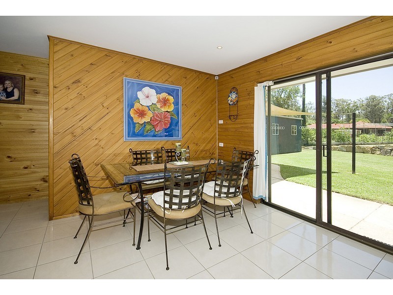 36 Nottingham Ct, Forestdale QLD 4118