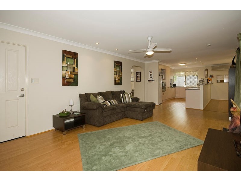 25 Teasel Crescent, Forest Lake QLD 4078