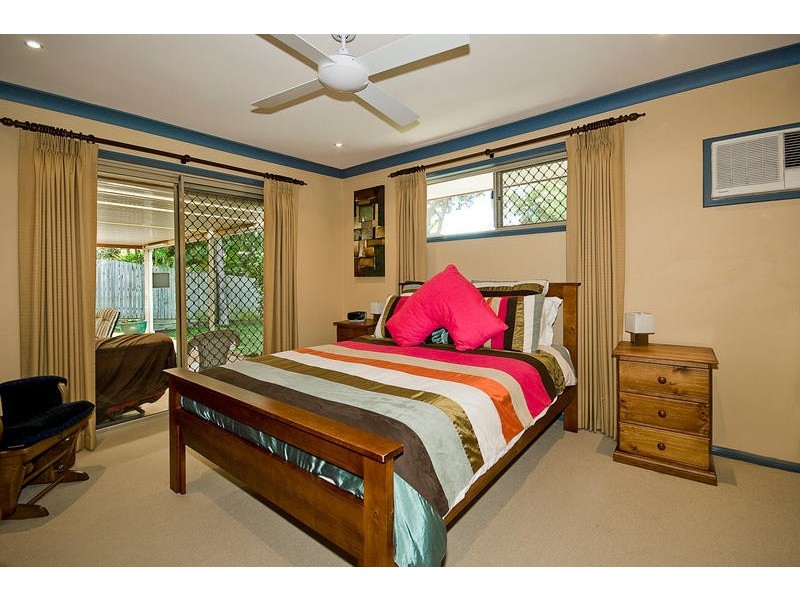 25 Teasel Crescent, Forest Lake QLD 4078